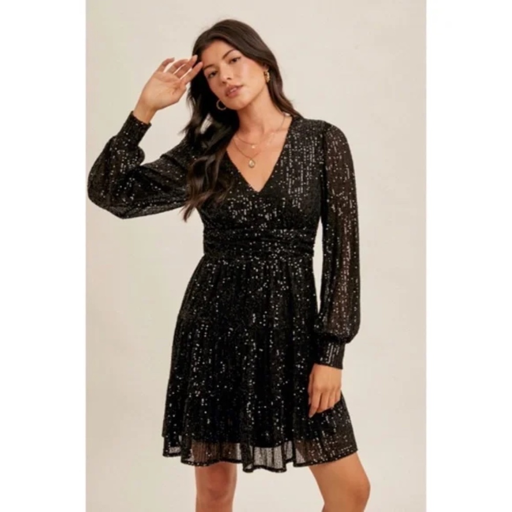 Black Metallic Sparkling Sequin Long Sleeve Tiered Holiday Cocktail Dress - Picture 4 of 5